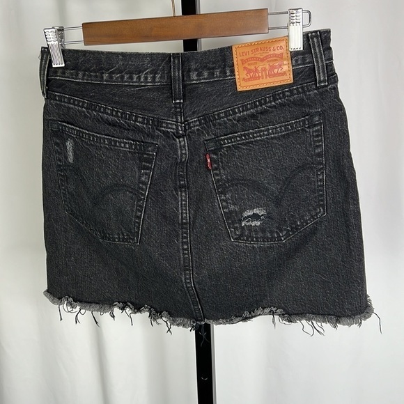 Levi's Deconstructed Skirt in Gimme Danger -26 - Picture 7 of 11